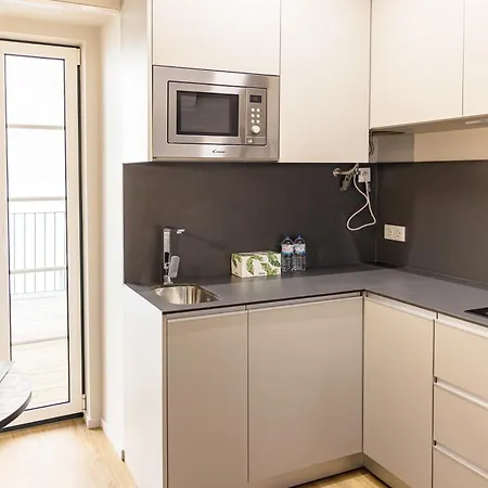 Center History 106 Letters *