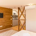 106 Letter - Charming In Historic Quarter Apartmán