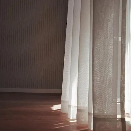 106 Letter - Charming In Historic Quarter *