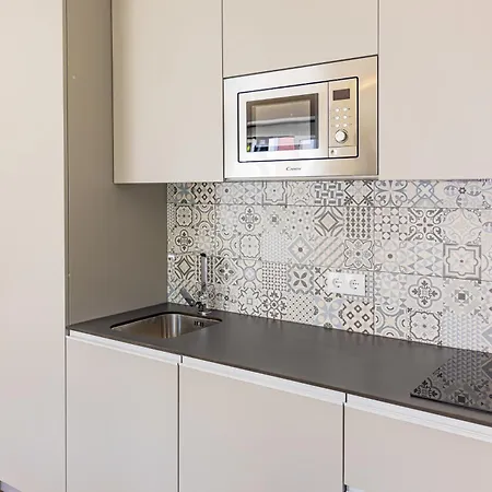 106 Letter - Charming In Historic Quarter