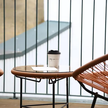 106 Letter - Charming In Historic Quarter *