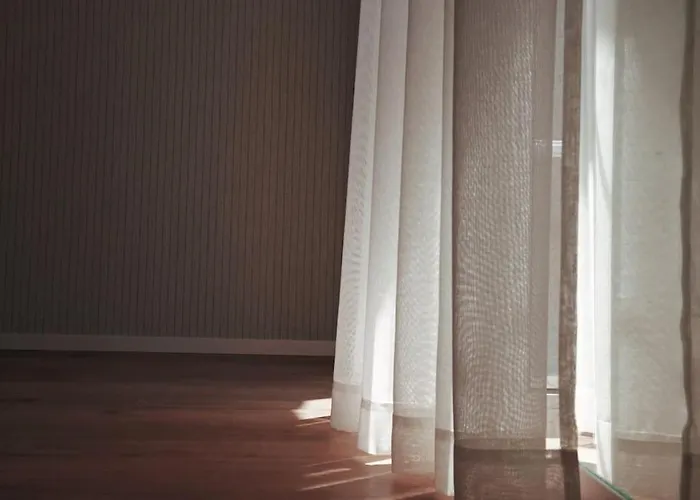 106 Letter - Charming In Historic Quarter *