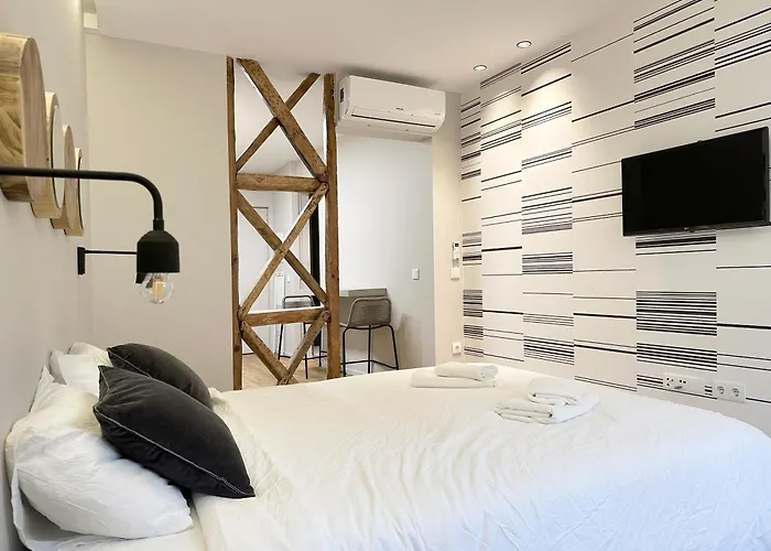 106 Letter - Charming In Historic Quarter * Lisboa