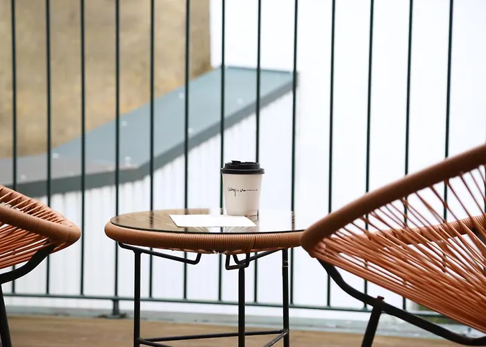 106 Letter - Charming In Historic Quarter *