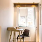 106 Letter - Charming In Historic Quarter Daire
